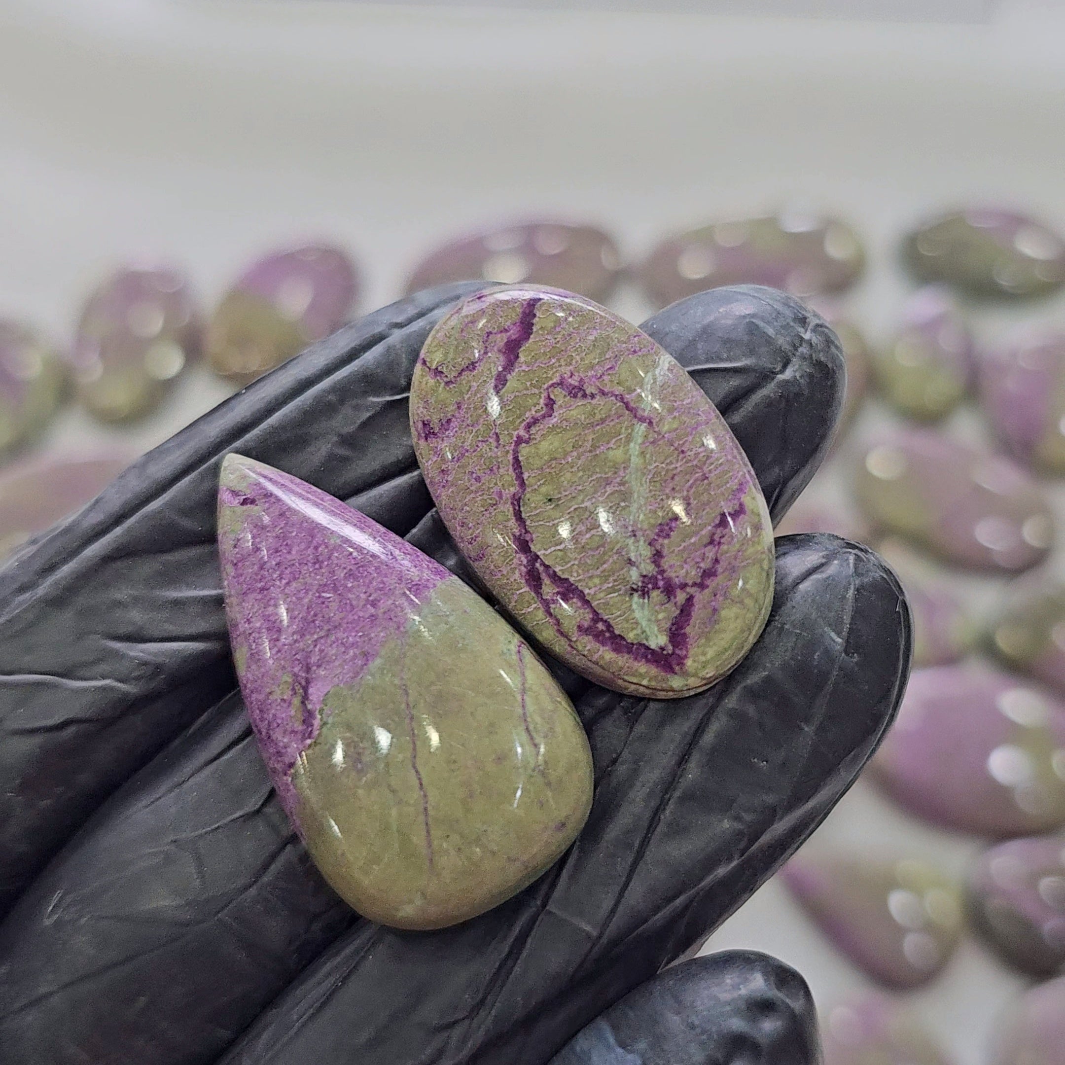 100Gram Natural Purple Stichtite | 15–45mm | 15–20 Pcs | Rare Collector’s Stones
