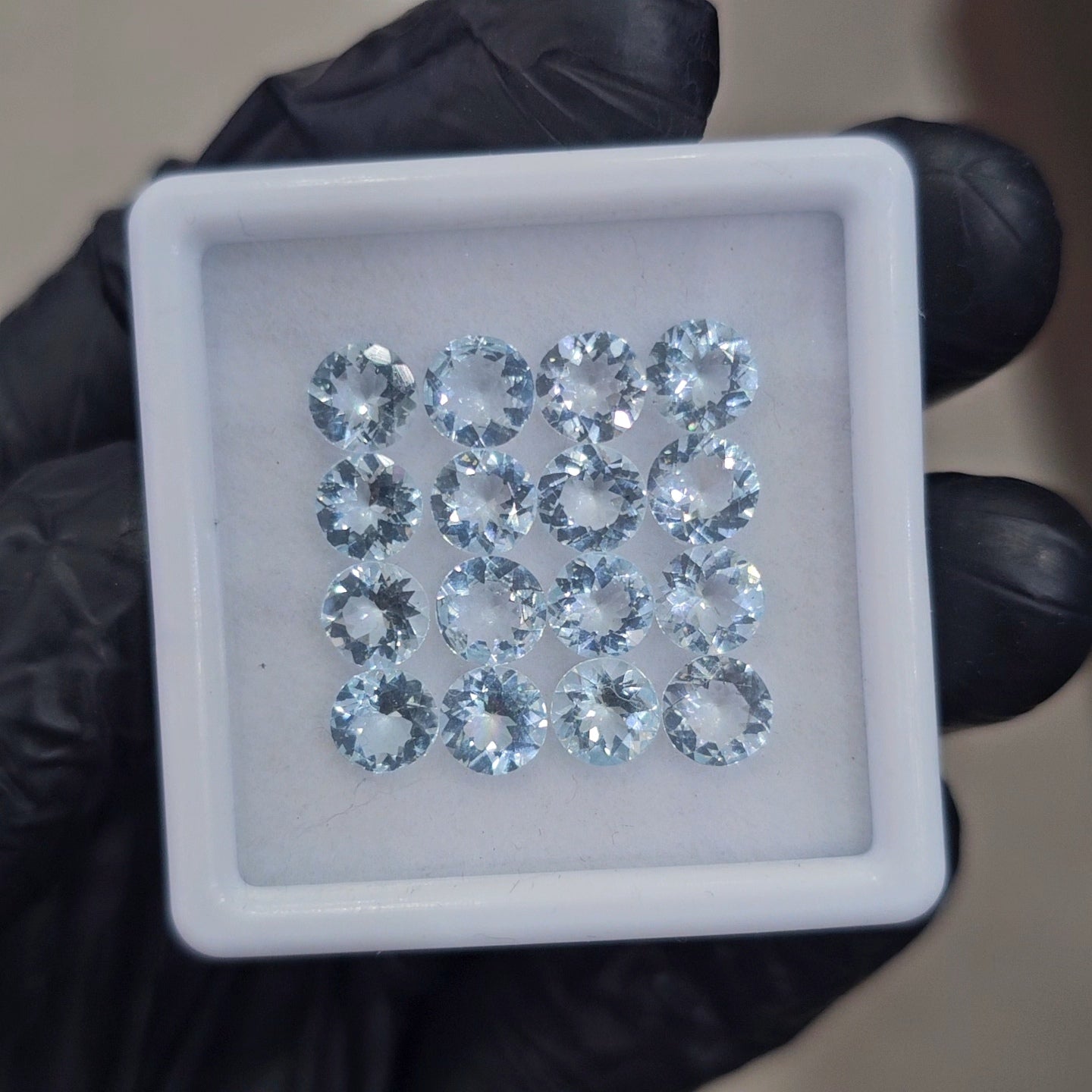 16Pcs of Natural Aquamarine Faceted  | Round | Size: 6mm