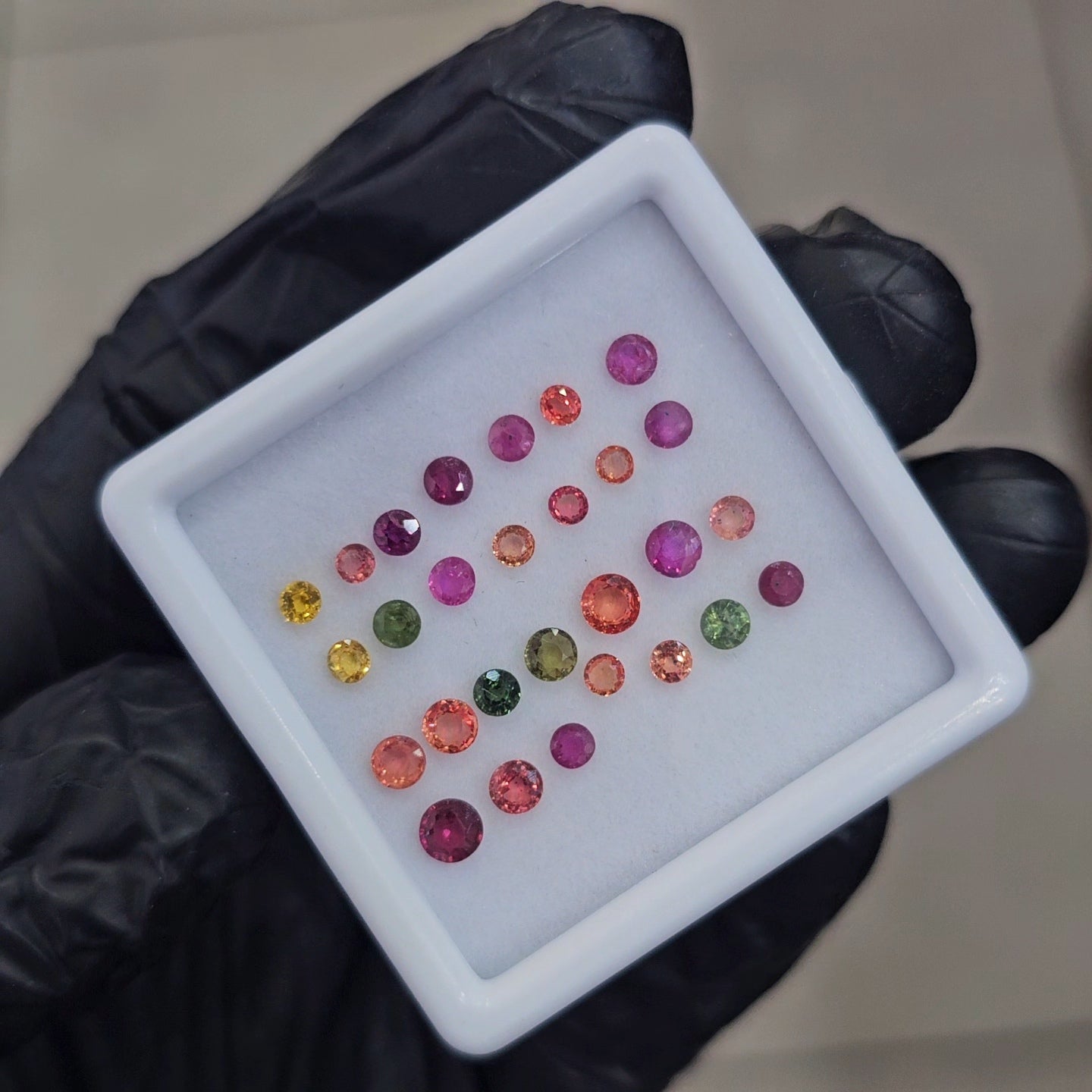 28Pcs of Natural Multi Sapphire Faceted | Round | Size: 2.5-4mm