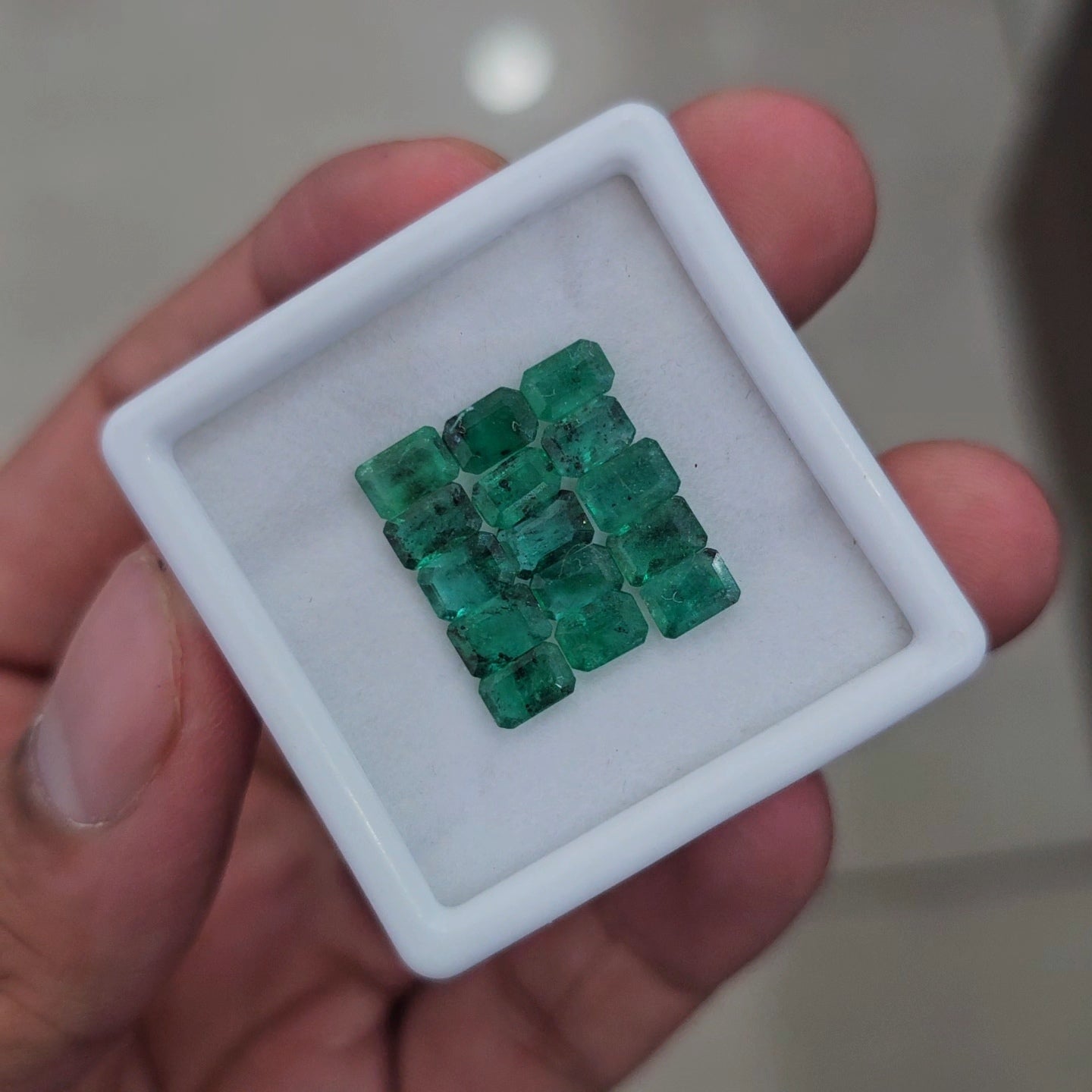 15Pcs of Natural Emerald Faceted  | Rectangle | Size: 5-6mm