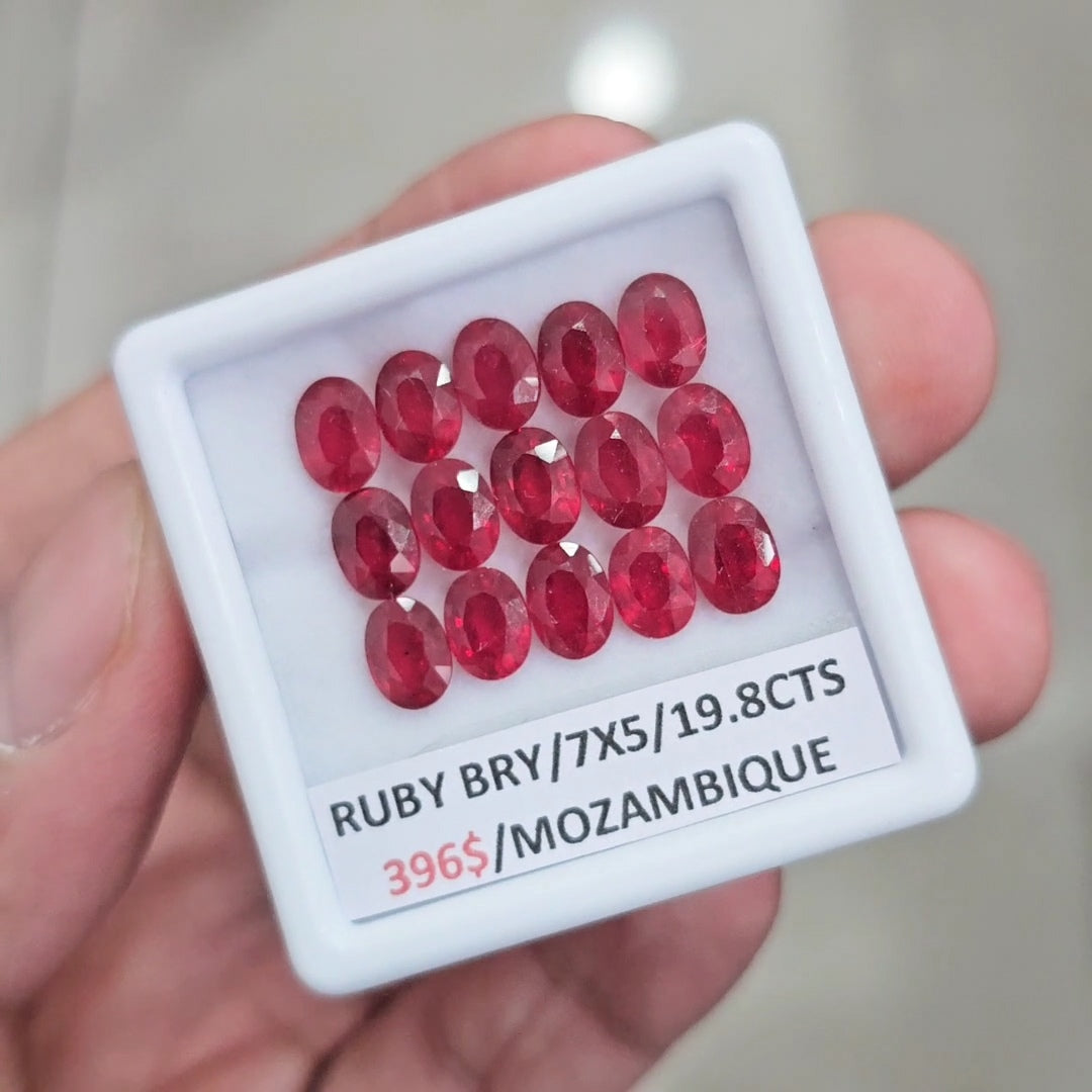 15Pcs of Natural Mozambique Ruby Faceted  | Oval | Size: 7x5mm - The LabradoriteKing