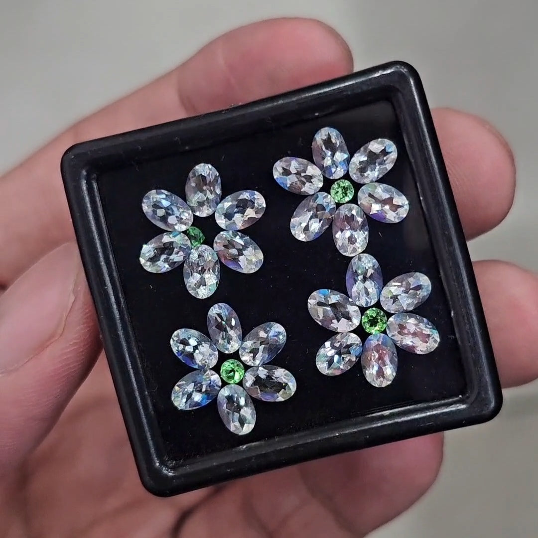 28Pcs of Natural Tsavorite & Madagascar Moonstones Faceted | Oval & Round| Size: 2-6mm - The LabradoriteKing