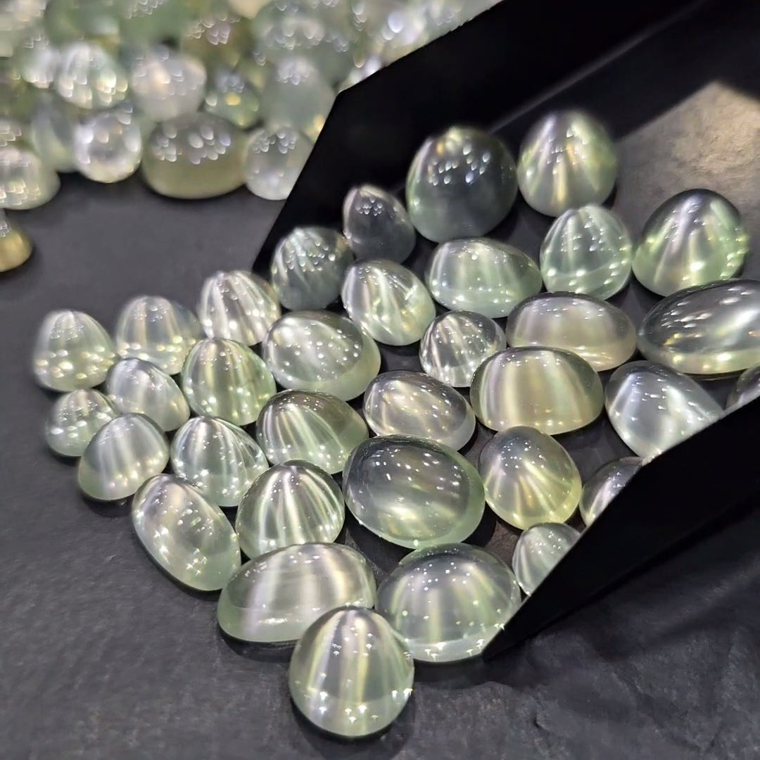 Rare : 10 Pcs Ceylon Green Moonstone | Top Grade | 9–14mm | Natural Gemstones - The LabradoriteKing