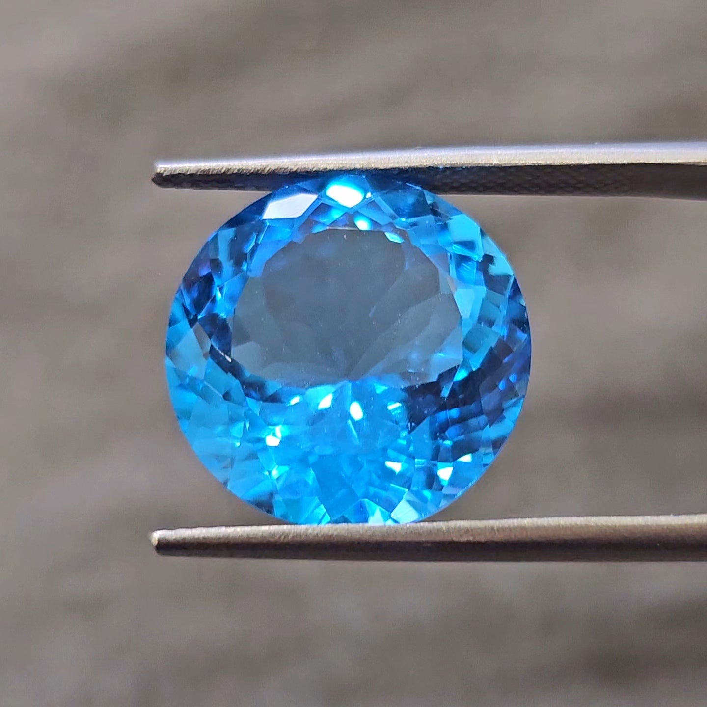 1 Pcs Of Natural Blue Topaz Faceted |Round|  Size:16mm - The LabradoriteKing