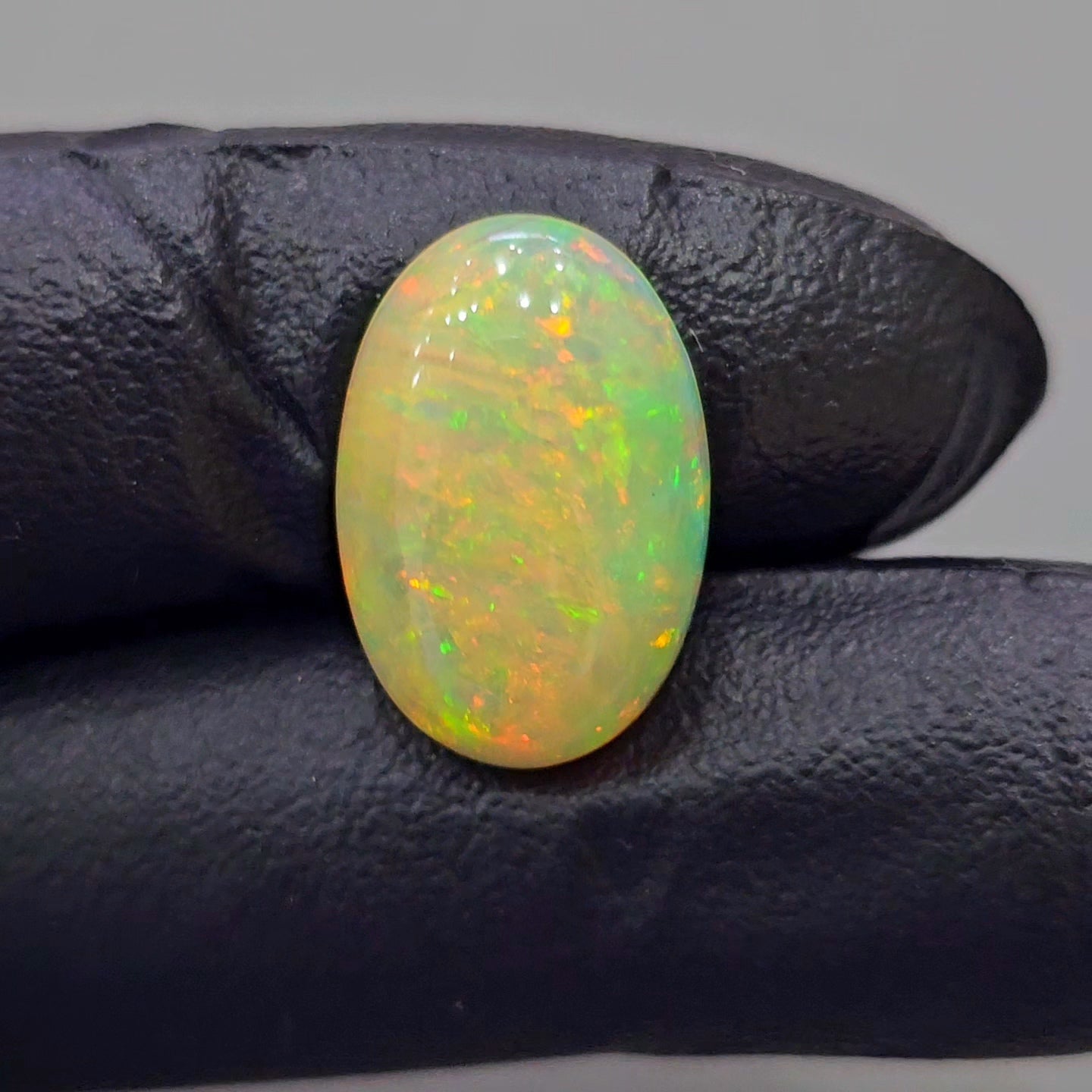 1 Pcs Of Natural Ethiopian Yellow Opal Oval Shape  |WT: 6.5 Cts|Size:18x12mm - The LabradoriteKing