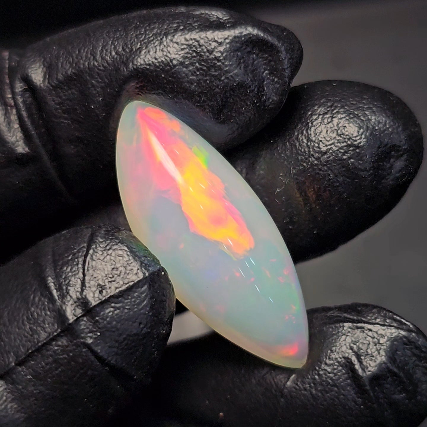 1 Pcs Of Natural Ethiopian White Opal Marquise Shape  |WT: 16.6Cts|Size:31x13mm - The LabradoriteKing