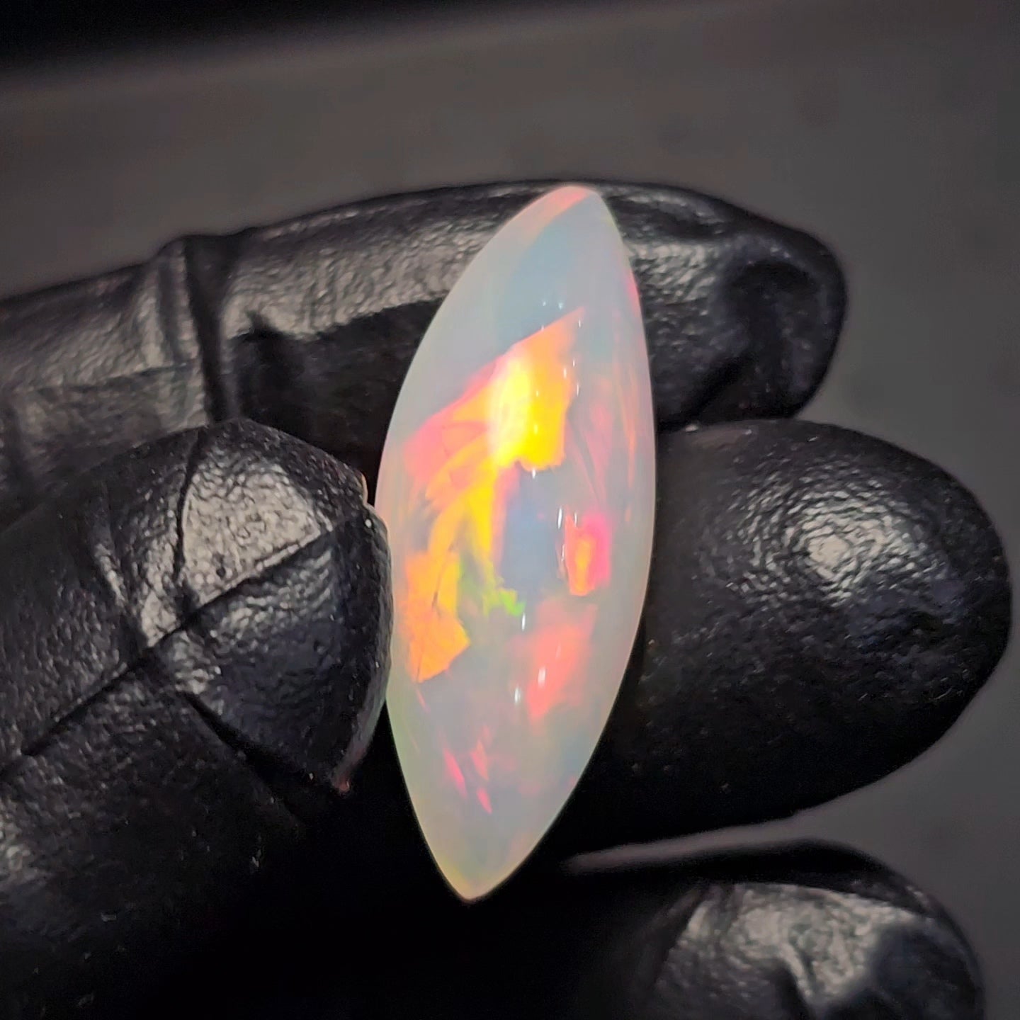 1 Pcs Of Natural Ethiopian White Opal Marquise Shape  |WT: 16.6Cts|Size:31x13mm - The LabradoriteKing