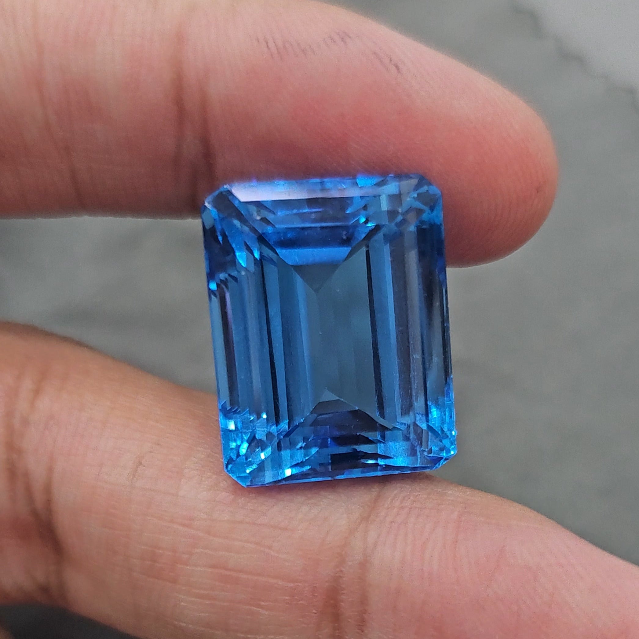 1 Pcs Of Natural Blue  London Topaz Faceted | Rectangle |  Size:20x16mm - The LabradoriteKing