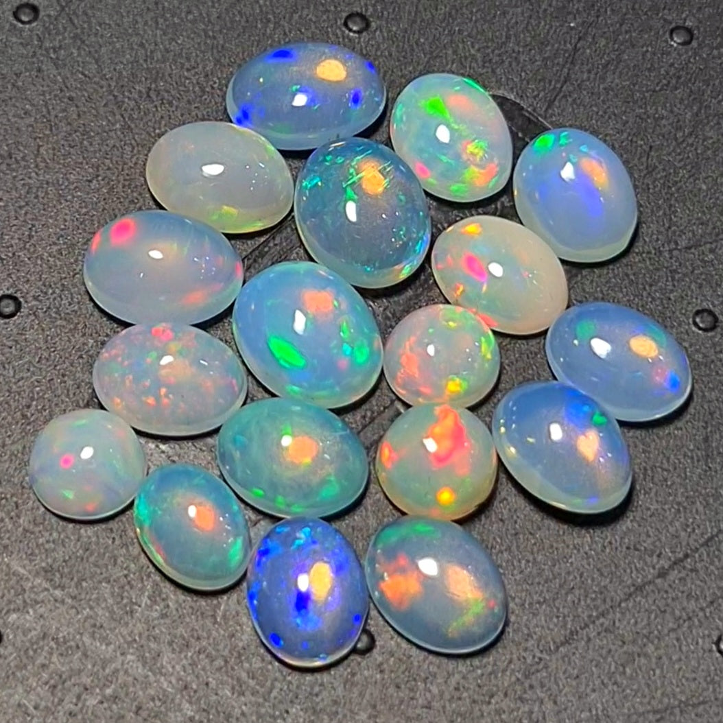 18 pcs Natural Ethiopian Opal |Round & Oval Shape | Size:6-9mm - The LabradoriteKing