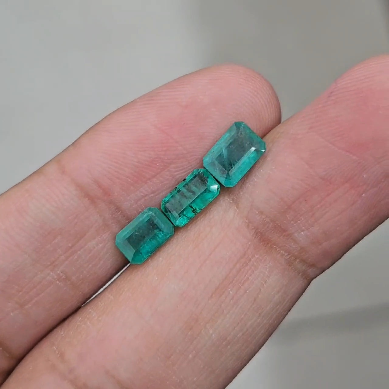 3 Pcs Natural Zambian Emerald Faceted | Rectangle | Size: 7mm - The LabradoriteKing