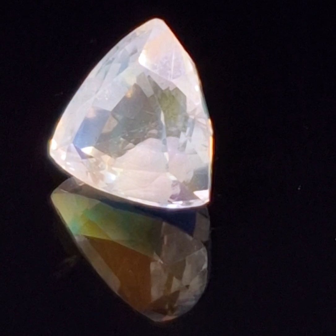 Natural Madagascar Moonstones Faceted | Shape: Trillion | Size: 9mm | Top quality - The LabradoriteKing