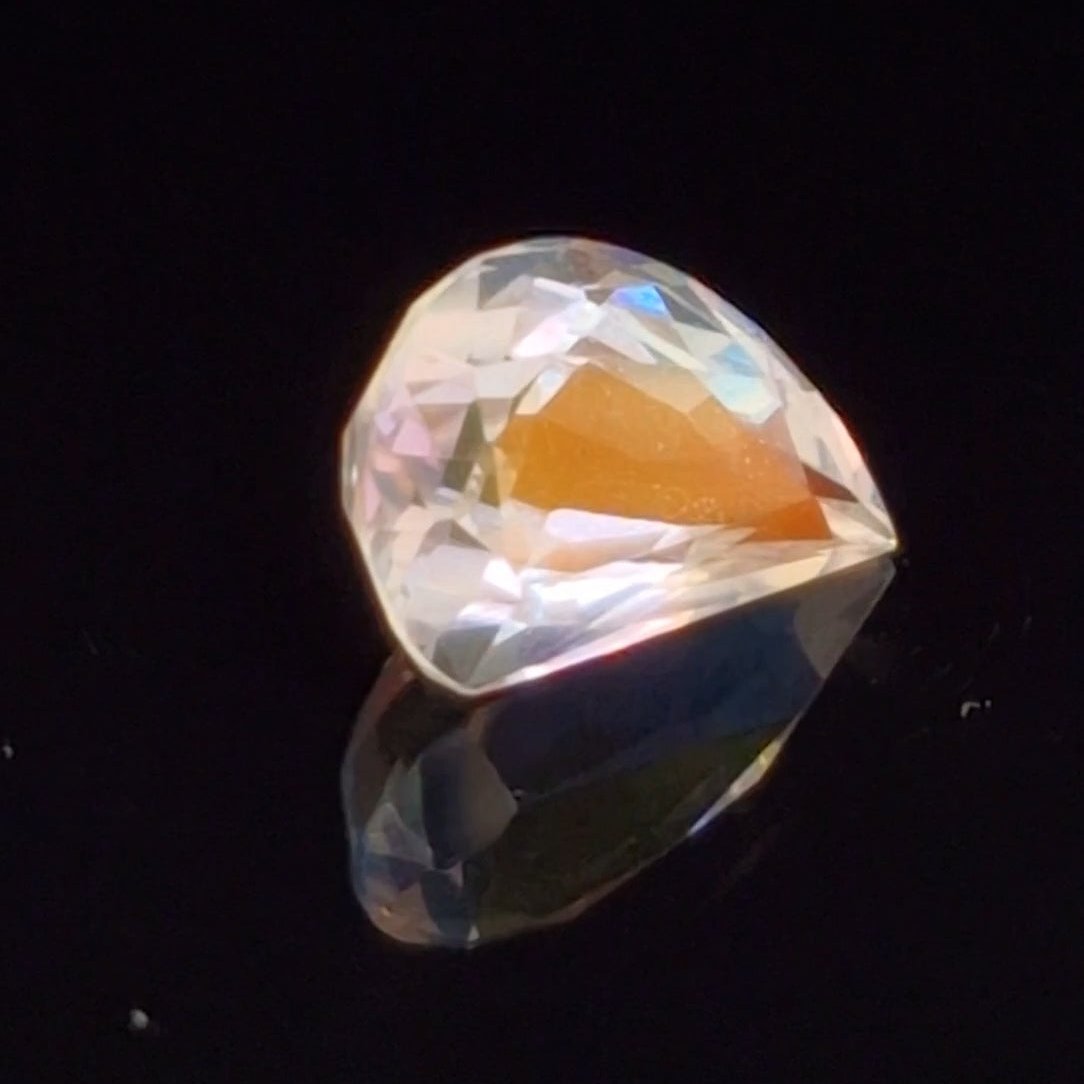 Natural Madagascar Moonstones Faceted | Shape: Fancy | Size: 10x7mm | Top quality - The LabradoriteKing