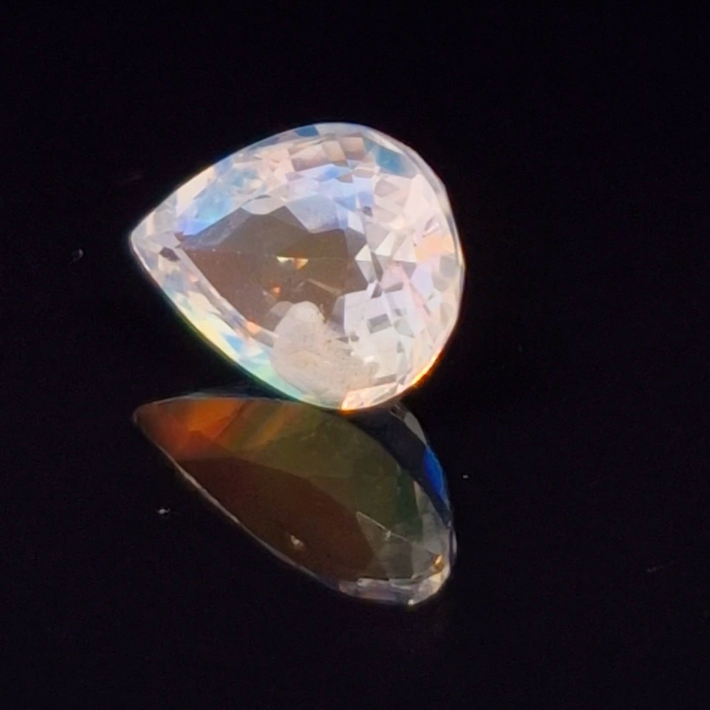 Natural Madagascar Moonstones Faceted | Shape: Pear | Size: 11x8mm | Top quality - The LabradoriteKing