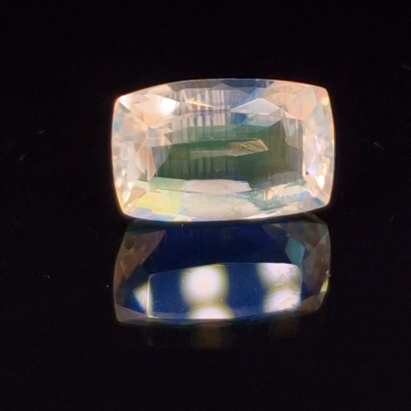 Natural Madagascar Moonstones Faceted | Shape: Rectangle | Size: 11x7mm | Top quality - The LabradoriteKing