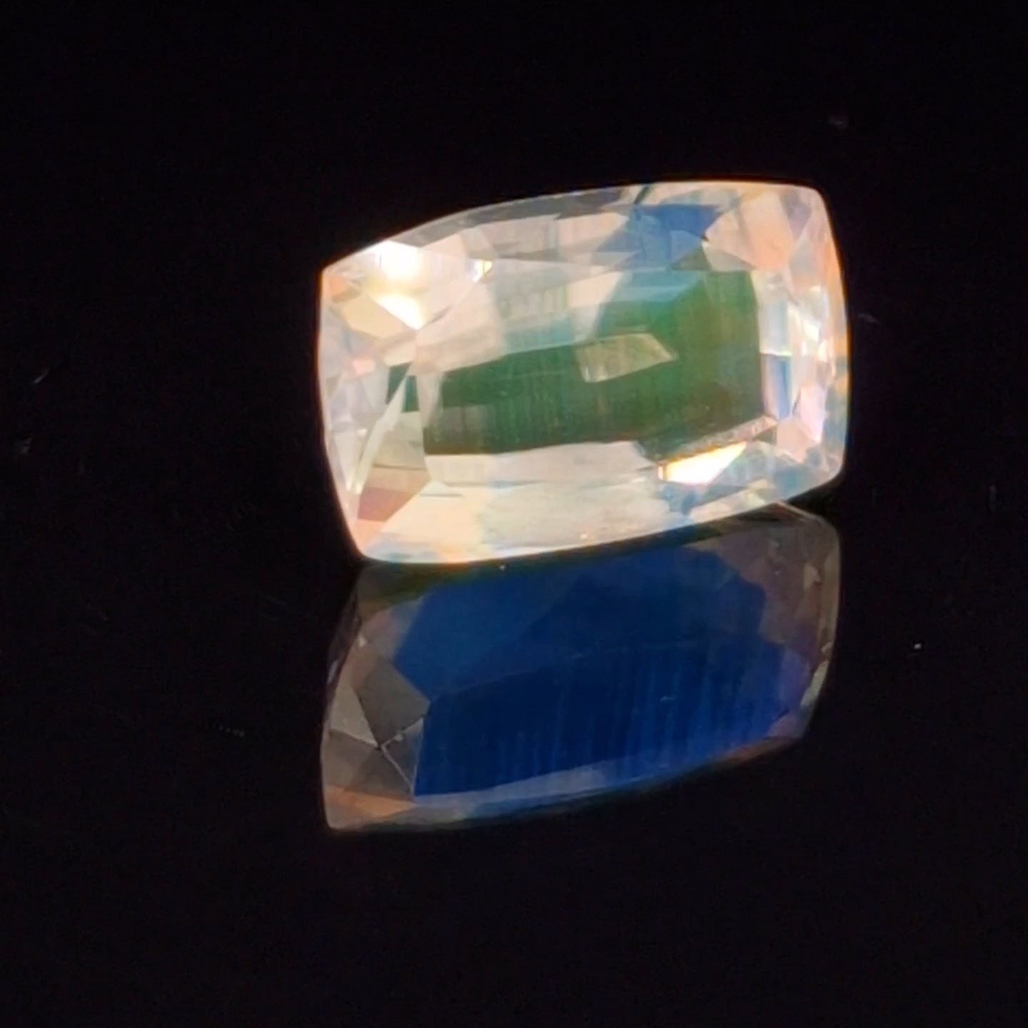 Natural Madagascar Moonstones Faceted | Shape: Rectangle | Size: 11x7mm | Top quality - The LabradoriteKing