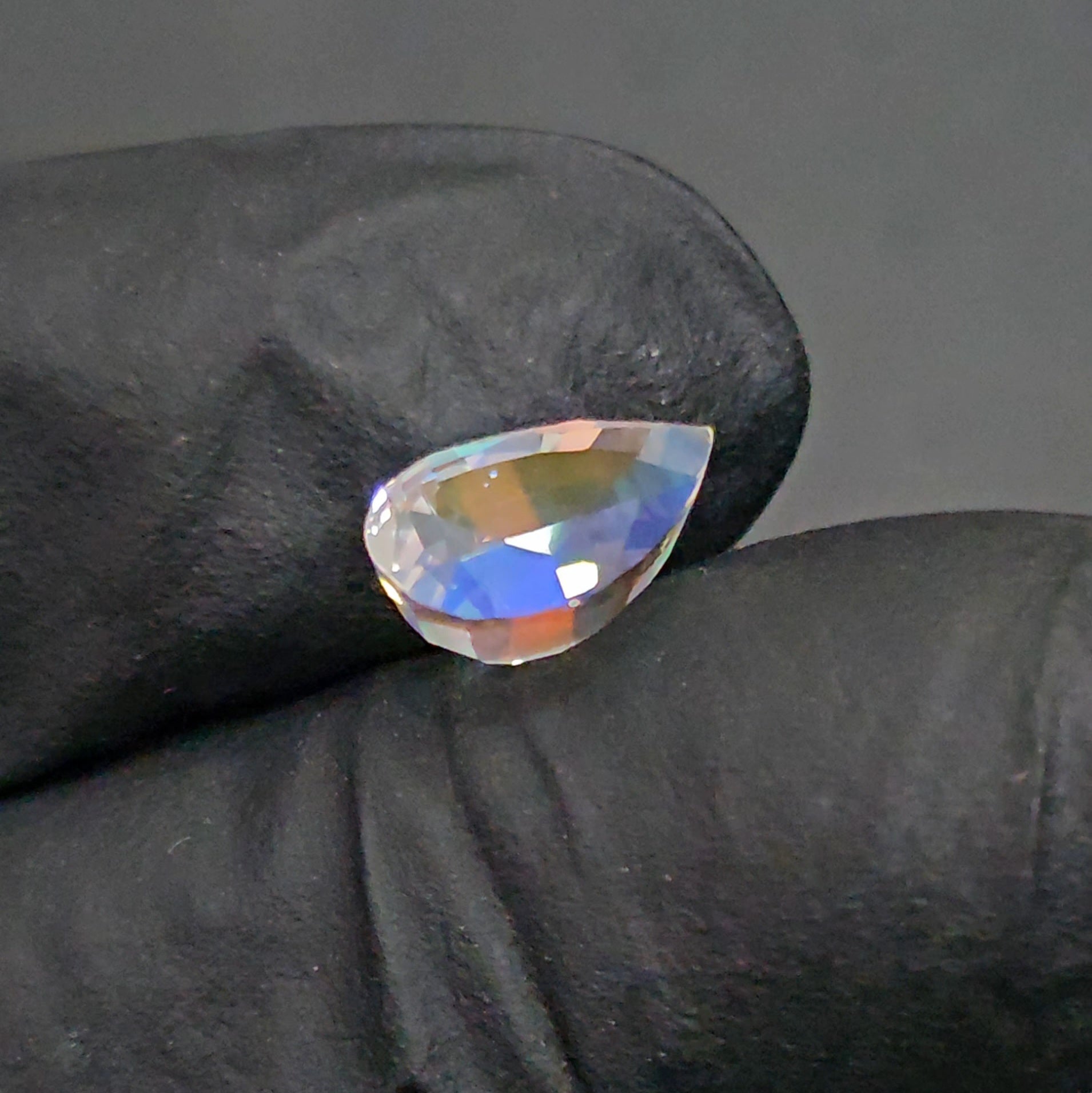 2.5 Carats of Natural Madagascar Moonstones Faceted | Shape: Pear | Size: 10x7mm | Top quality - The LabradoriteKing