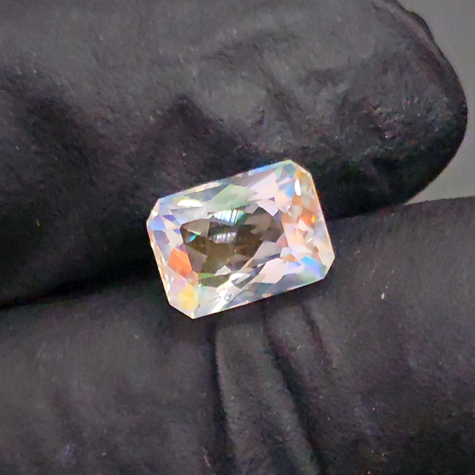 2.3 Carats of Natural Madagascar Moonstones Faceted | Shape: Rectangle | Size: 9x6mm | Top quality - The LabradoriteKing