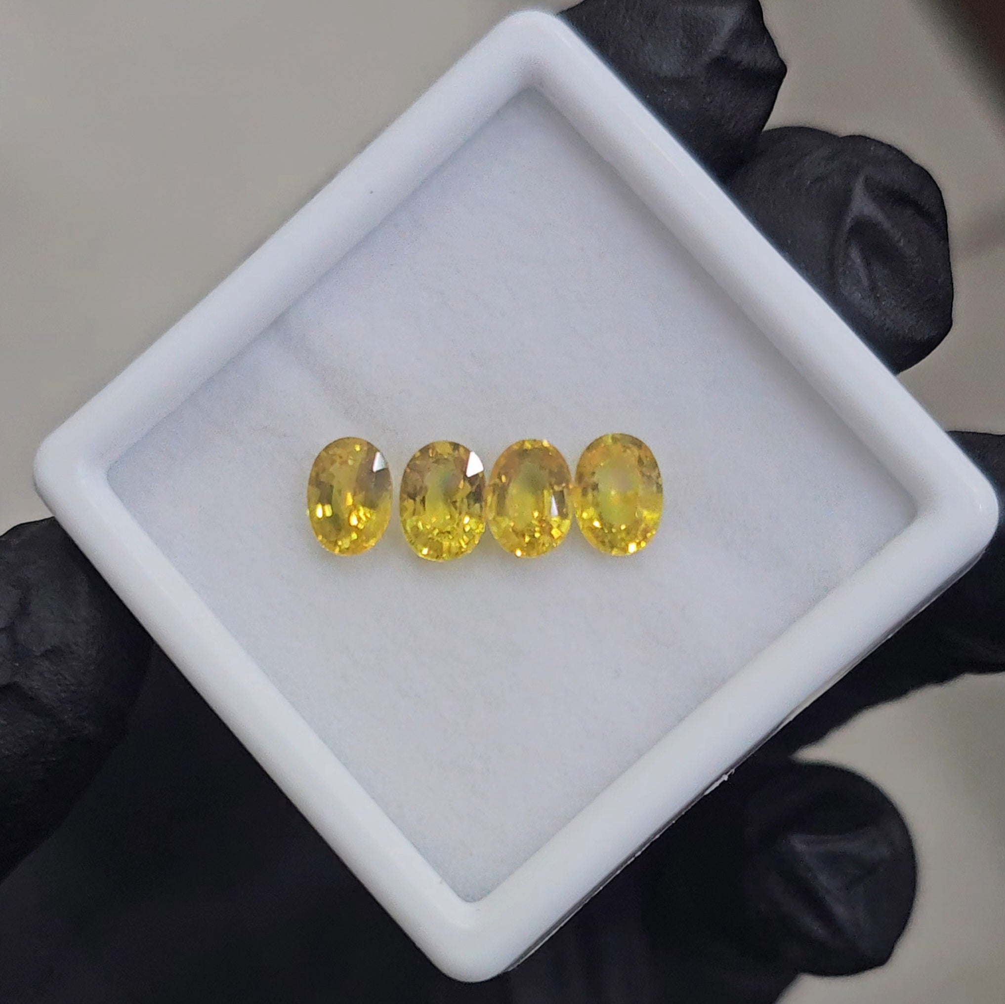4 Pcs Natural Yellow Sapphire Faceted | Shape: Oval| Size: 7x5mm