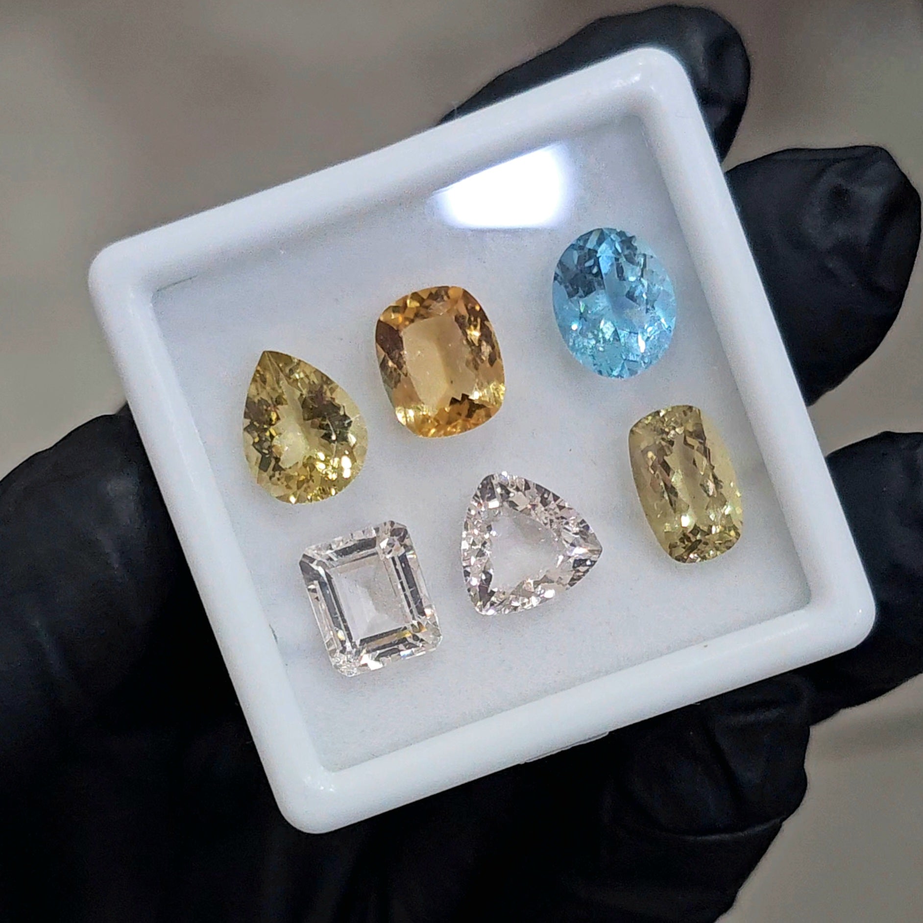 6 Pcs of Natural Mix Beryls; Green Beryls, Morganite, Aquamarine & Heliodor |Shape: Mix | Size:9-10mm