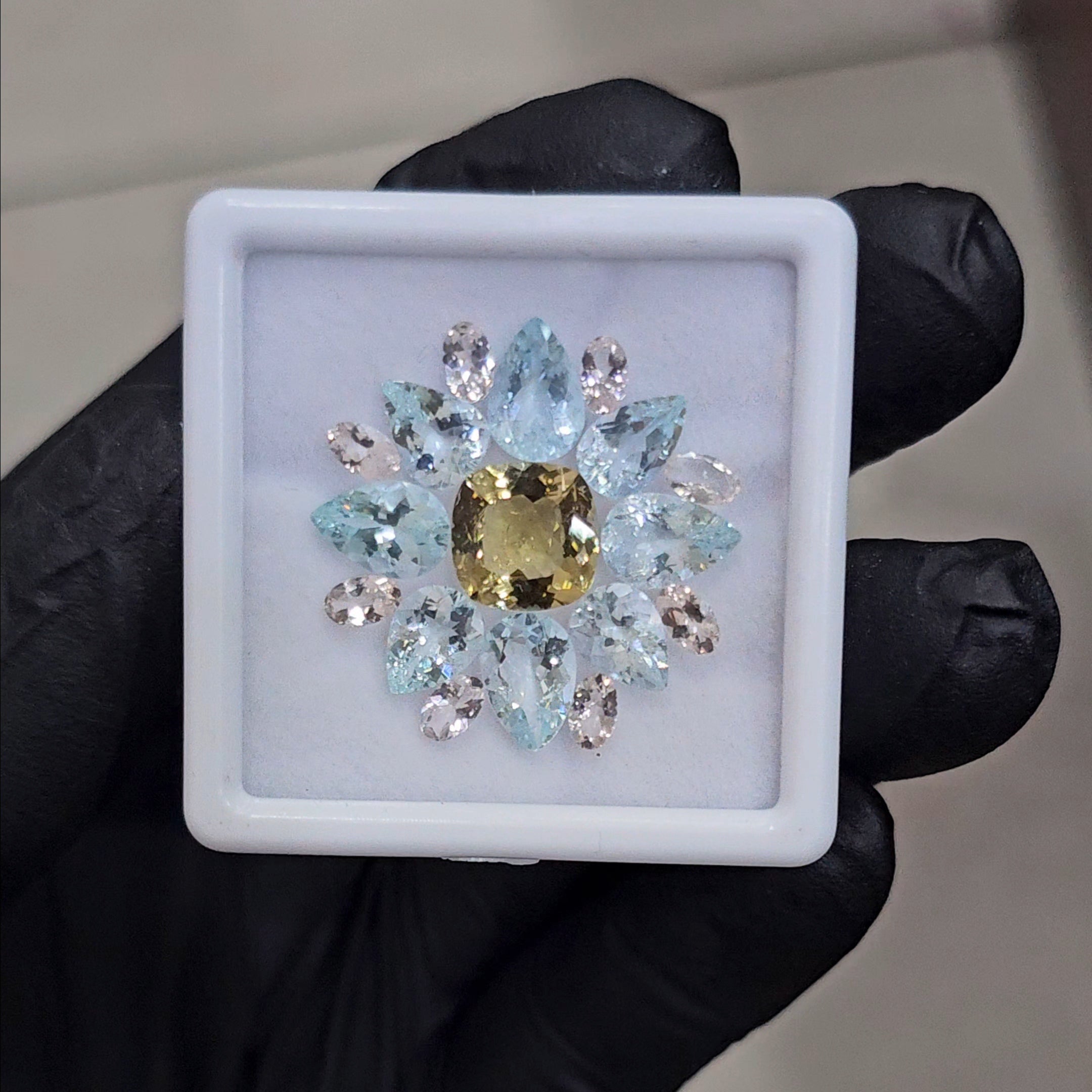17 Pcs Natural Aquamarine Morganite and heliodor Faceted unheated | Shape: Mix| Size: 6-9mm