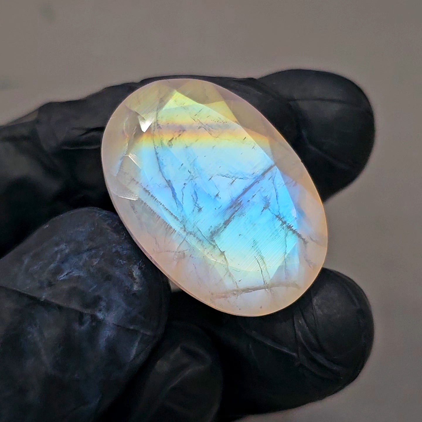 Natural Rainbow Moonstone from India Faceted | Oval | 20x28mm