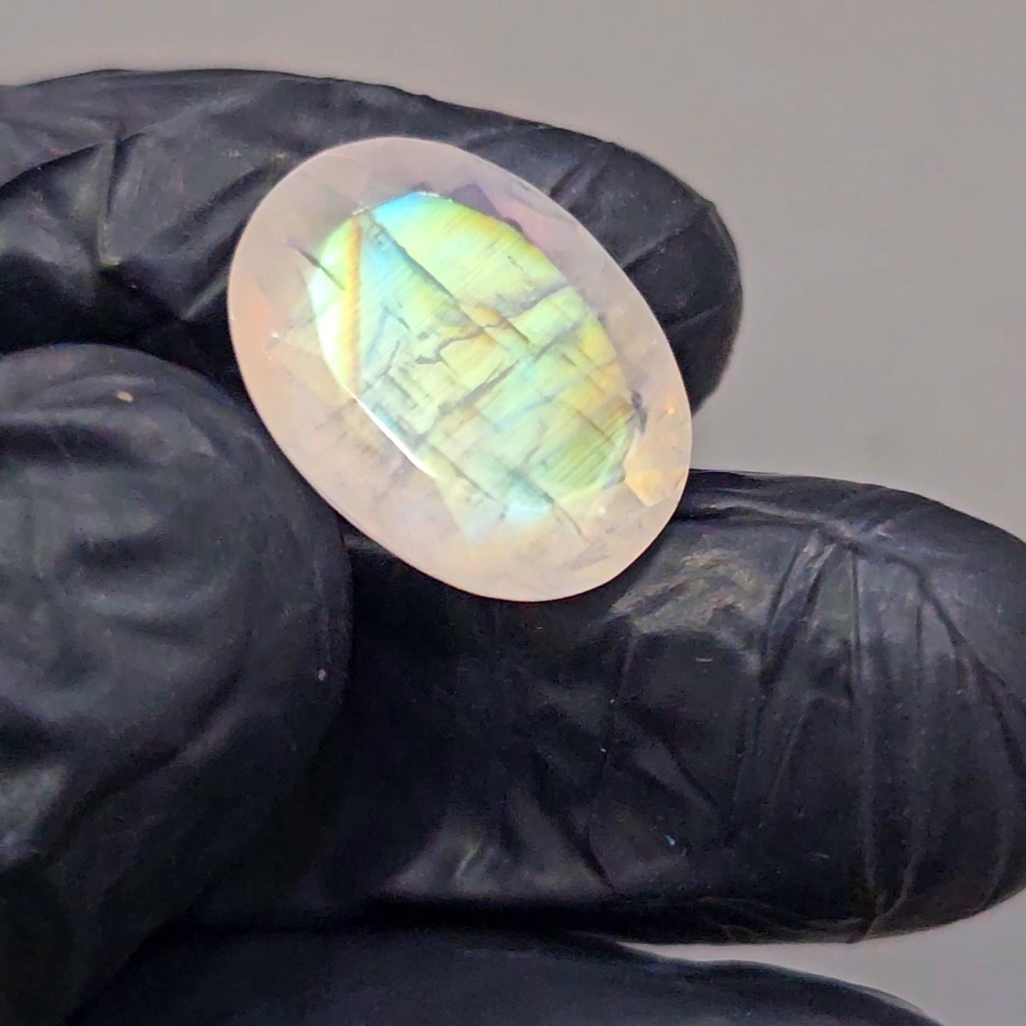 Natural Rainbow Moonstone from India Faceted | Oval | 13x17mm