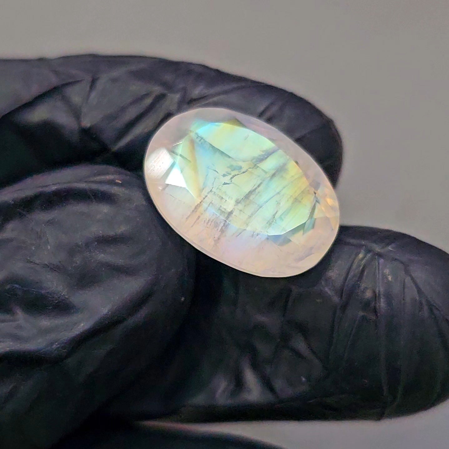 Natural Rainbow Moonstone from India Faceted | Oval | 13x17mm