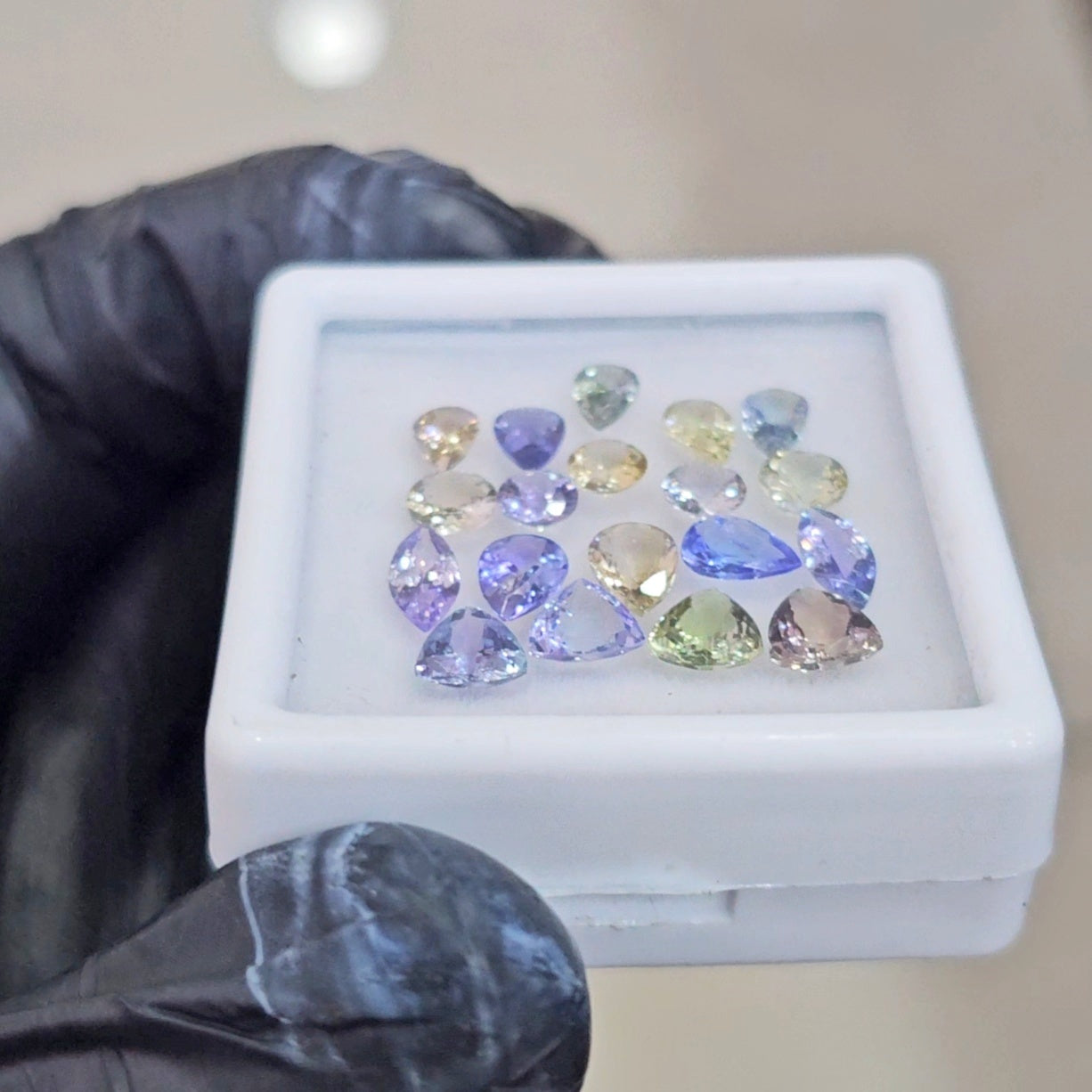 19 Pcs Of Natural Unheated Tanzanite Faceted | Shape: Mix | Size: 4-7mm - The LabradoriteKing