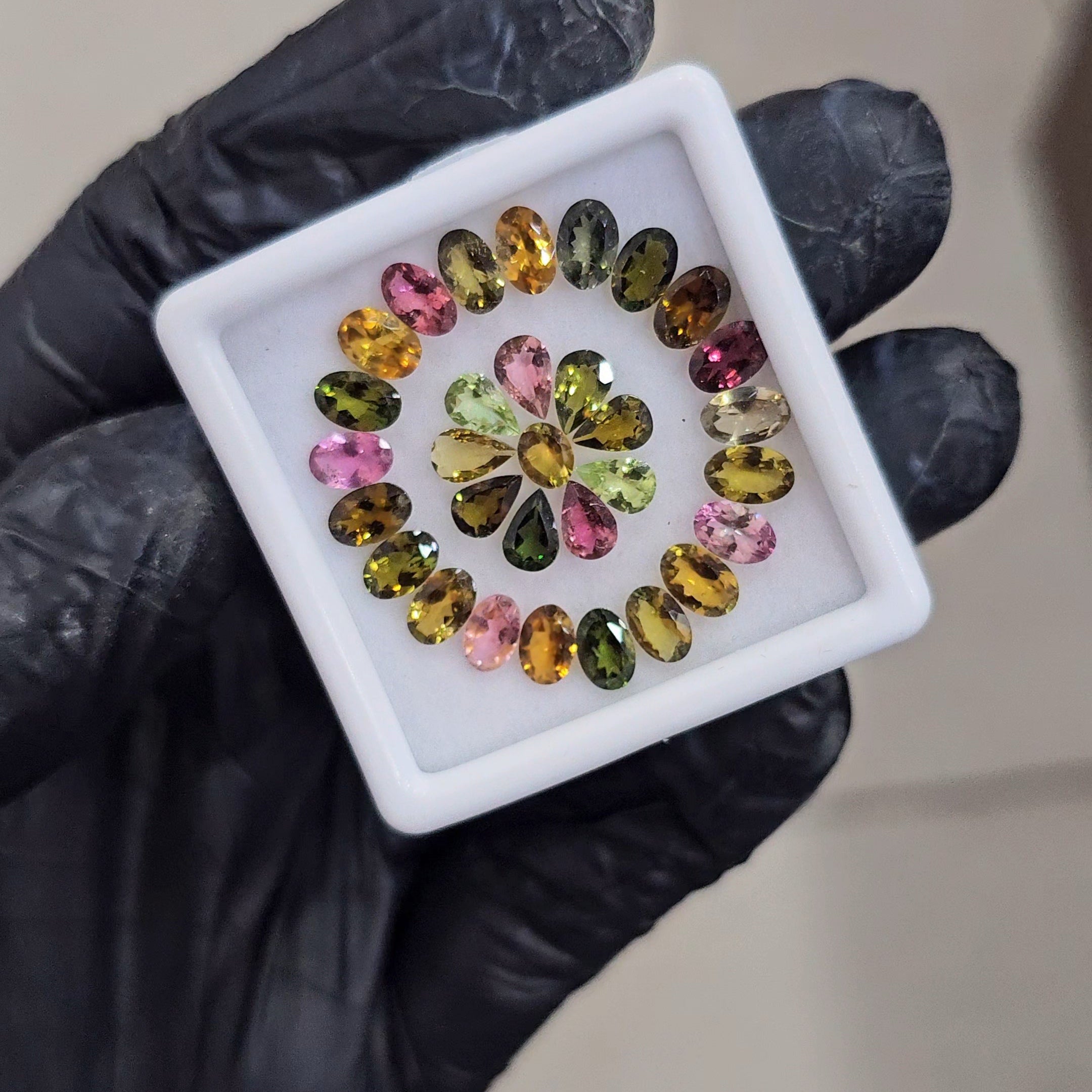 33 Pcs of Natural Pink Tourmaline Faceted  | mix | Size: 6x4mm