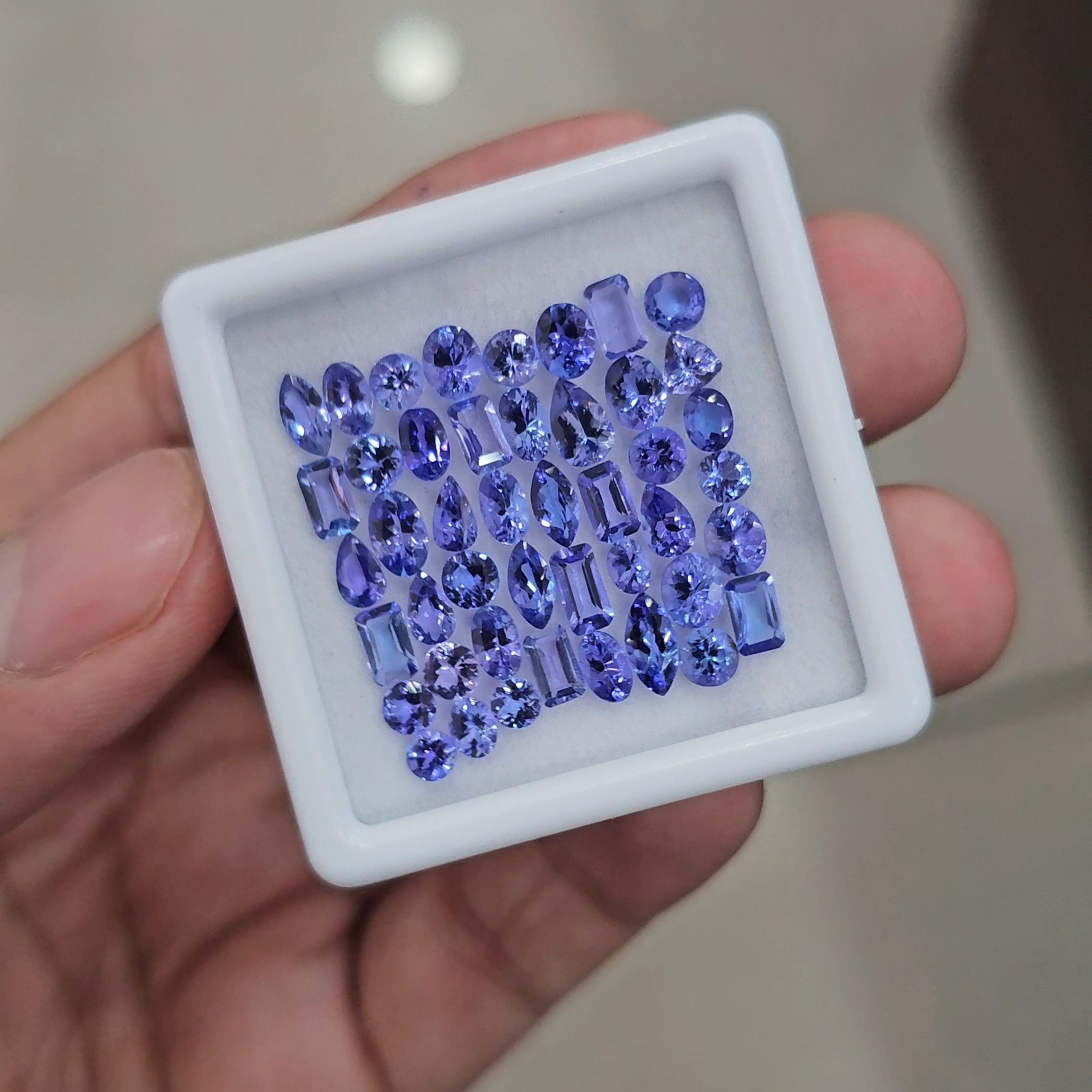45 Pcs Natural Tanzanite Faceted  | Mix | Size: 3-6mm