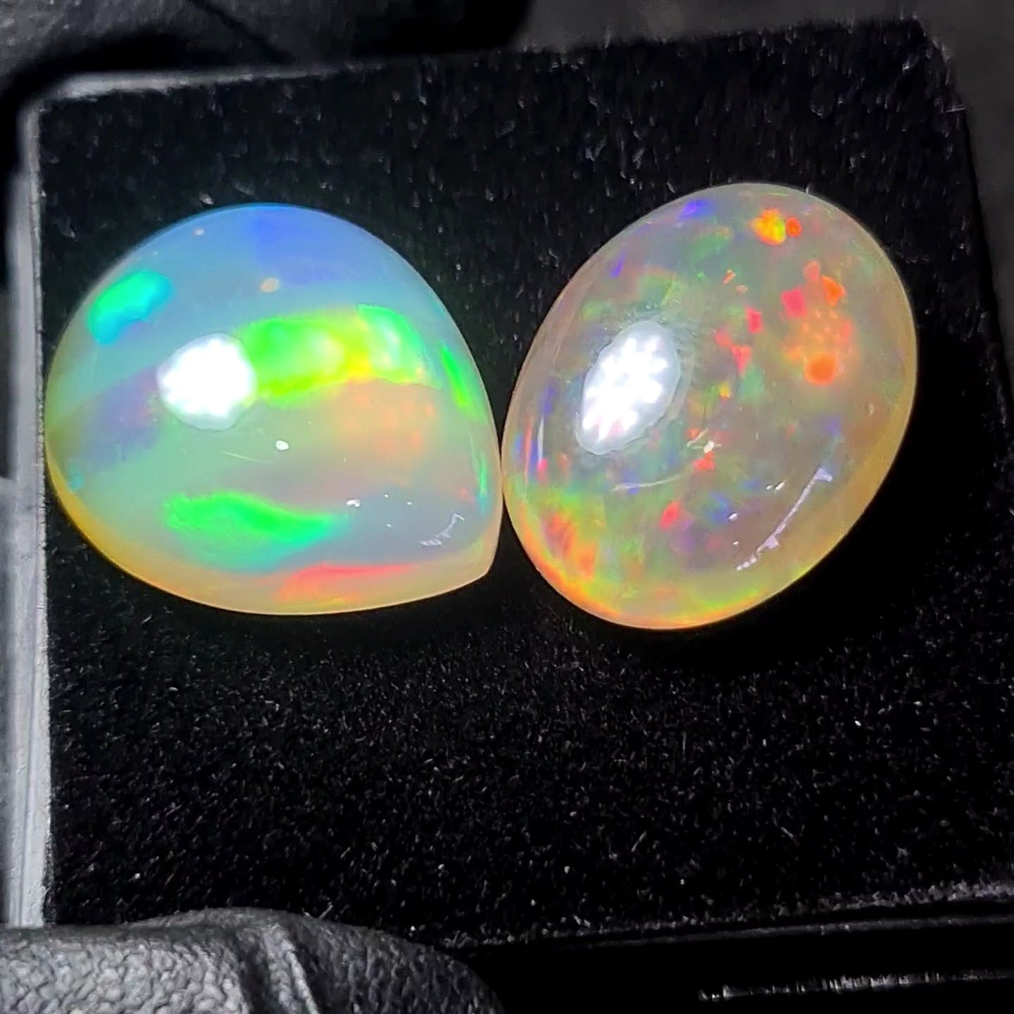 2pcs Natural Ethiopian Opal Cabochon | Oval x pear | Size: 14-20mm - The LabradoriteKing