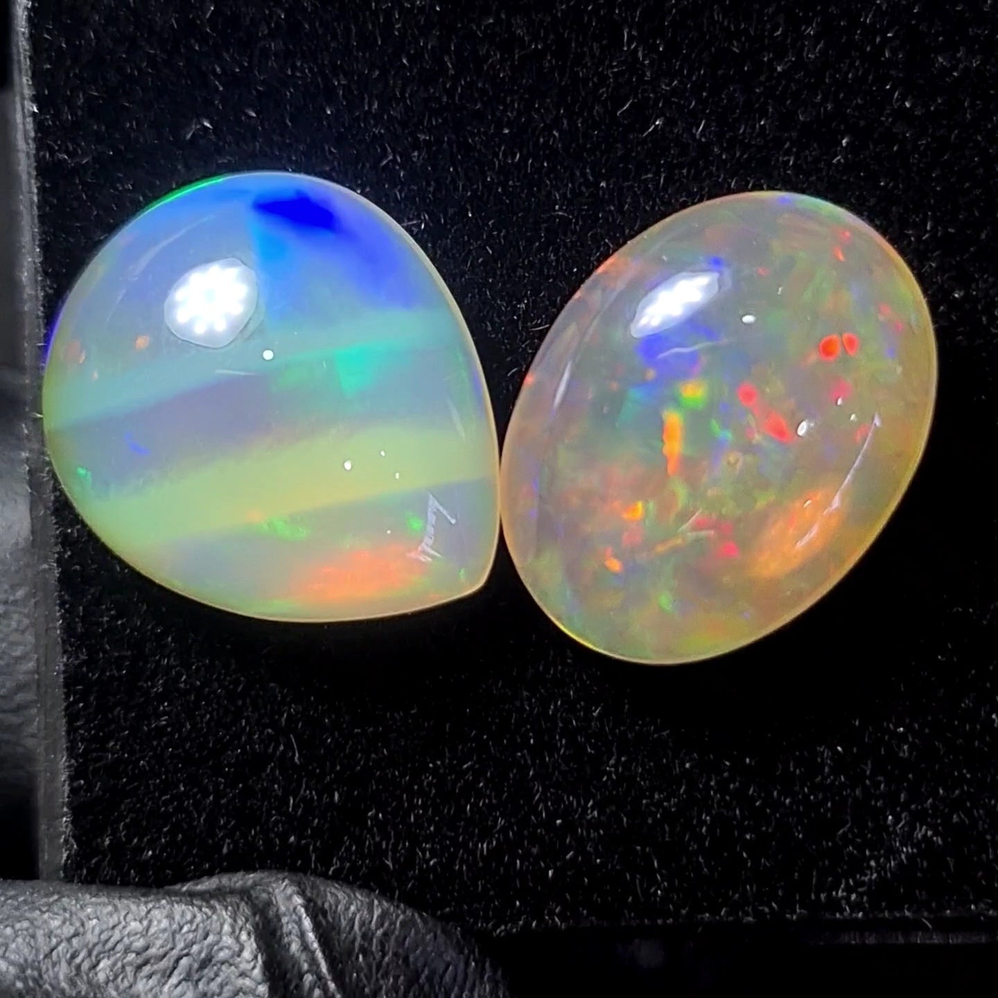 2pcs Natural Ethiopian Opal Cabochon | Oval x pear | Size: 14-20mm - The LabradoriteKing