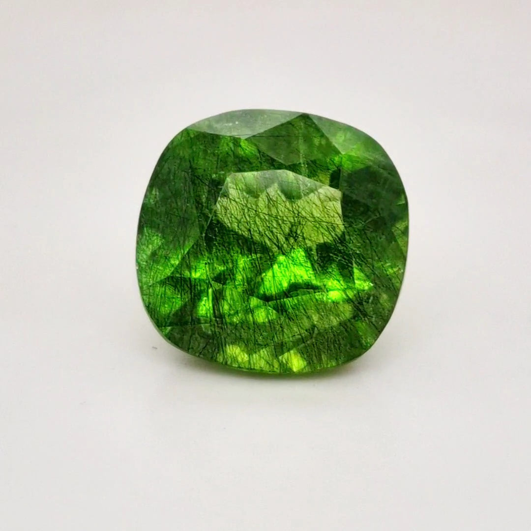 Natural Peridot With Rutile Faceted | Rectangle | Size: 17x15mm - The LabradoriteKing