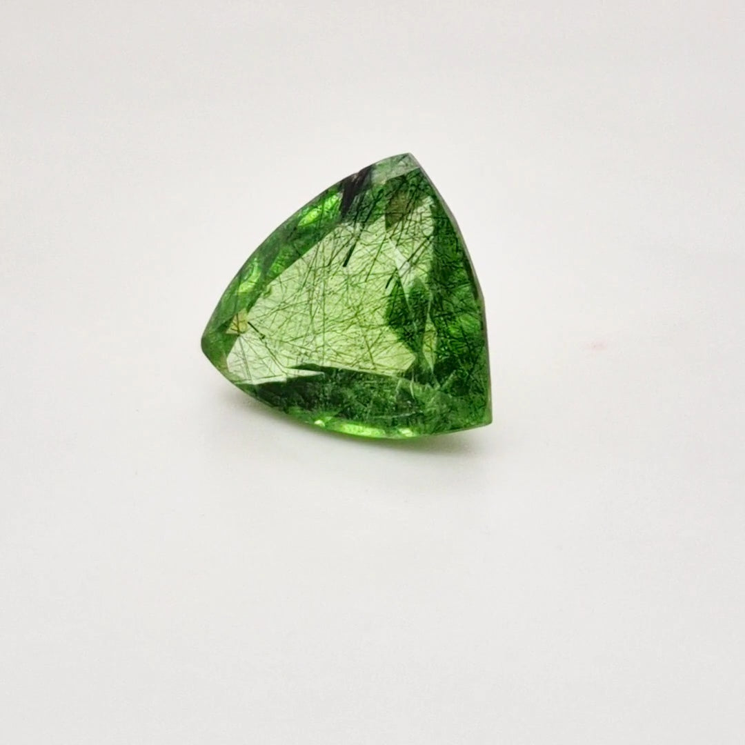 Natural Peridot With Rutile Faceted | Trillion | Size: 14mm - The LabradoriteKing