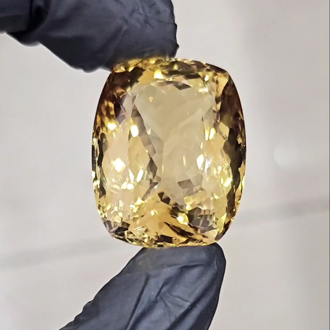 Natural Big Size Citrine |  Size: 31x25mm | Flawless Clarity Top Quality - The LabradoriteKing