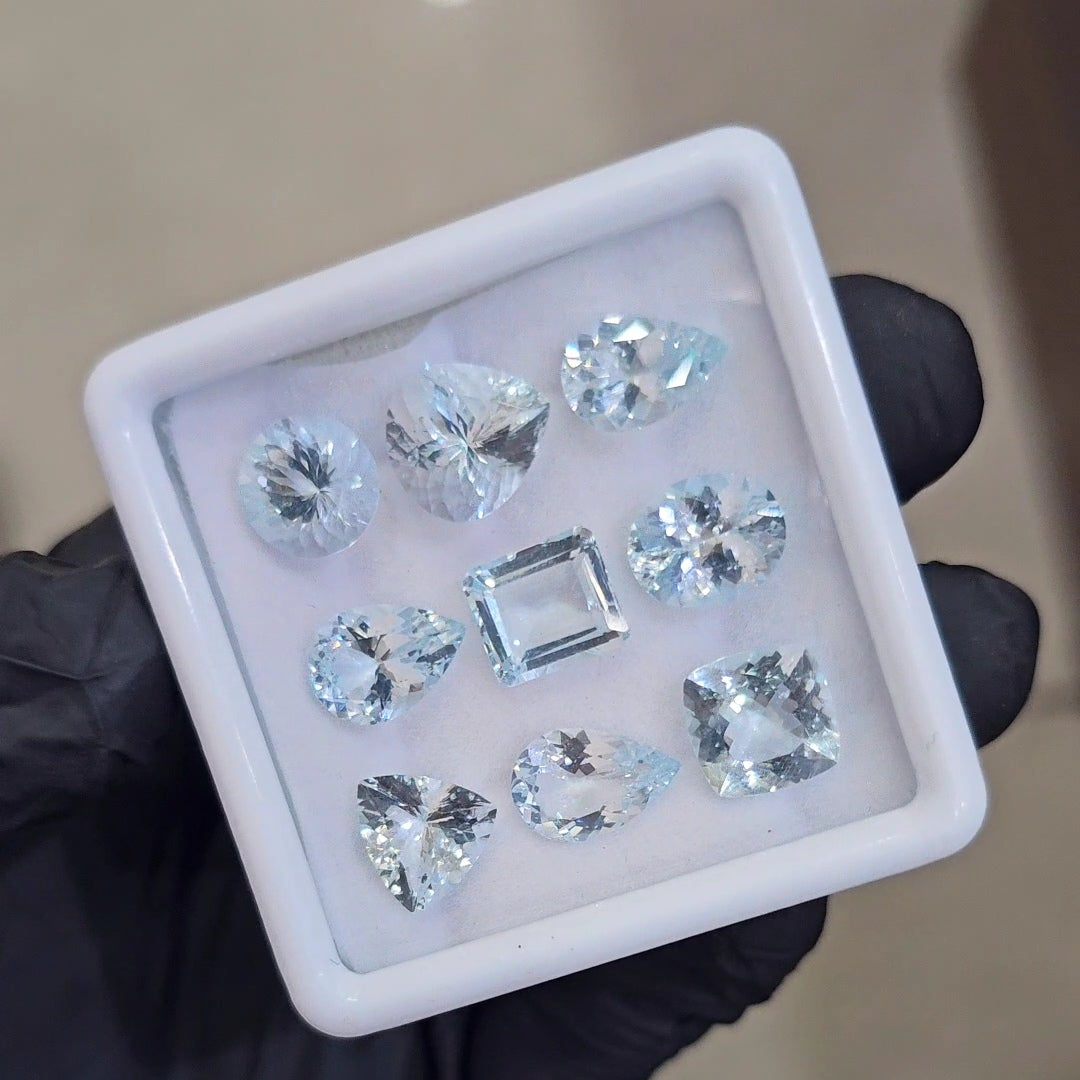 9Pcs of Natural Aquamarine Faceted  | Eye/loupe clean | Mix | Size: 9x11mm - The LabradoriteKing