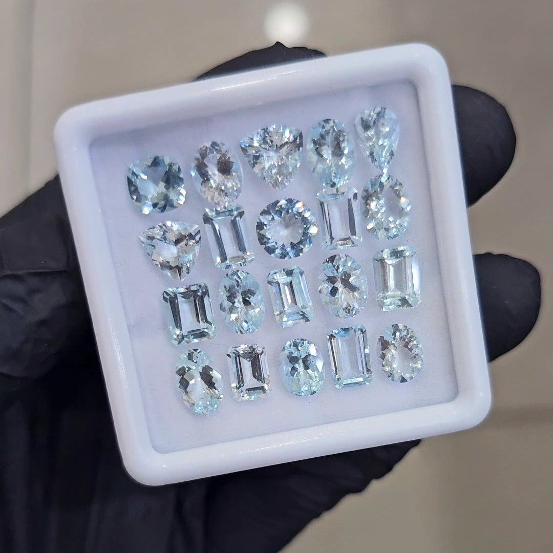 20Pcs of Natural Aquamarine Faceted  | Eye/loupe clean | Mix | Size: 6x8mm - The LabradoriteKing