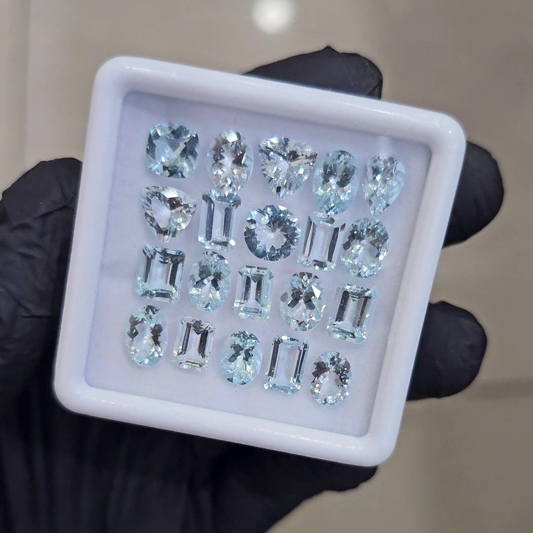 20Pcs of Natural Aquamarine Faceted  | Eye/loupe clean | Mix | Size: 6x8mm - The LabradoriteKing