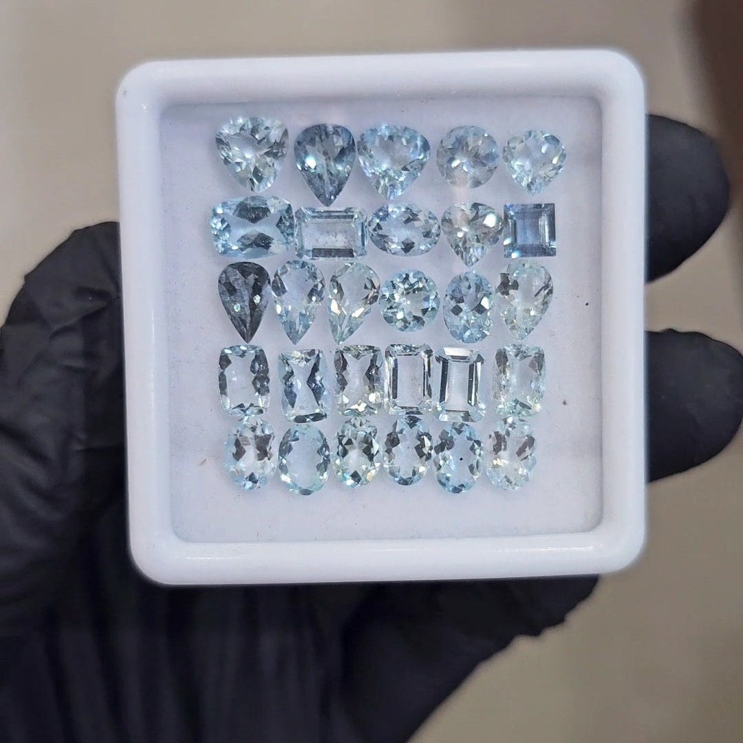 28Pcs of Natural Aquamarine Faceted  | Eye/loupe clean | Mix | Size: 4x8mm - The LabradoriteKing