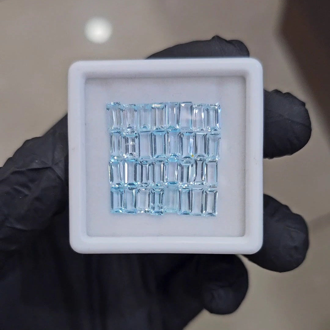 32Pcs of Natural Aquamarine Faceted  | Eye/loupe clean | Rectangle | Size: 3x5mm - The LabradoriteKing