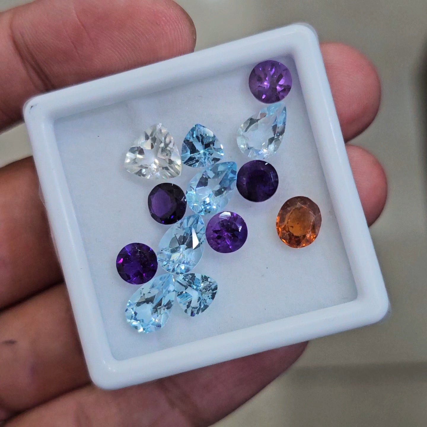 15cts Of  Natural Amethyst, Hessonite & Blue Topaz Faceted   | Mix | Size: 6-9mm | 13pcs