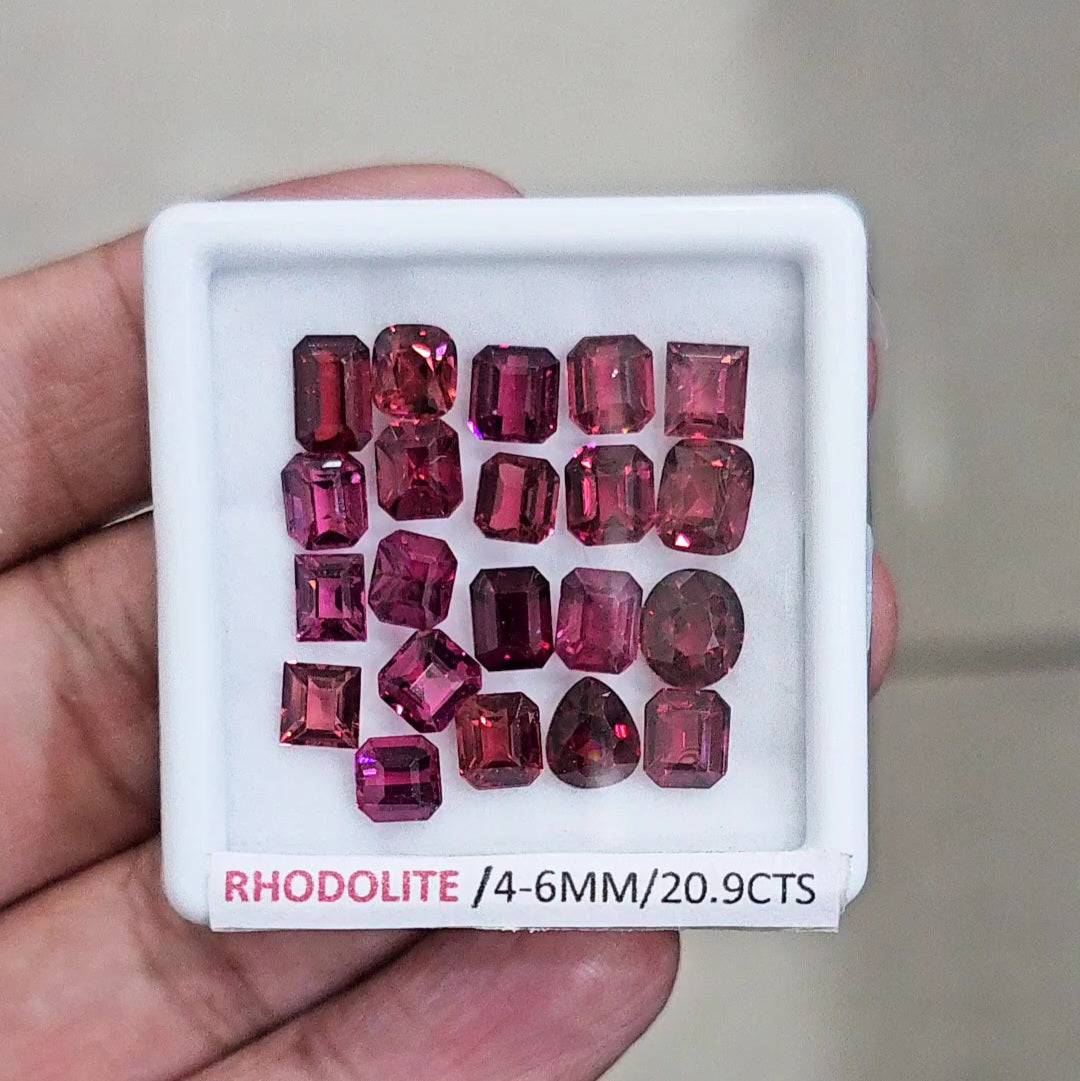 21 Pcs of Natural Rhodolite Garnet Faceted | Mix| Size: 4-6mm