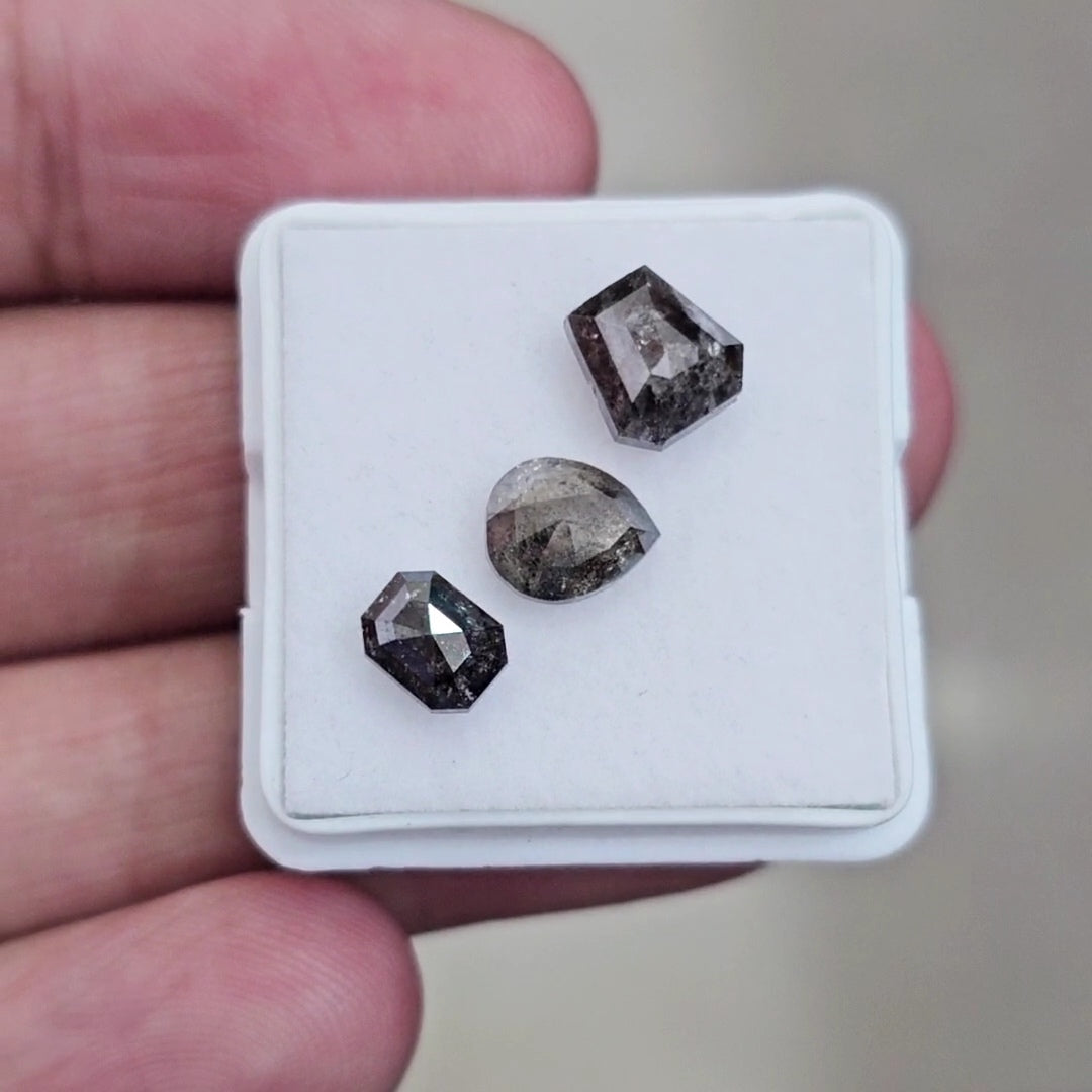 Salt And Pepper Diamonds Earth Mined Rosecut with Flatbacks | Wt: 3.9 Cts | Size: 6-7mm