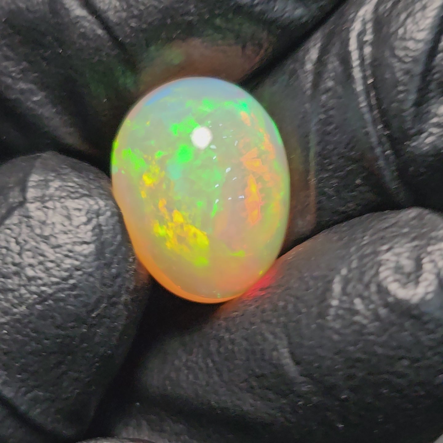 1 Pcs Of Natural Ethopian Opal Oval Shape  |WT: 8.2 Cts|Size:15x12mm