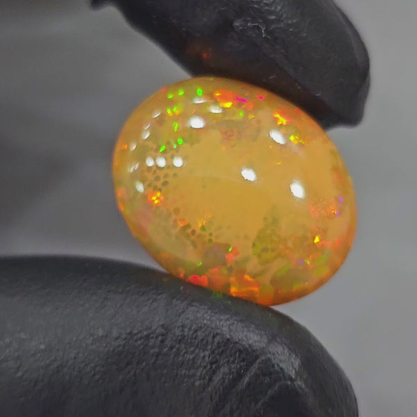 1 Pcs Of Natural Ethiopian Yellow Opal Oval Shape  |WT: 12 Cts|Size:23x18mm