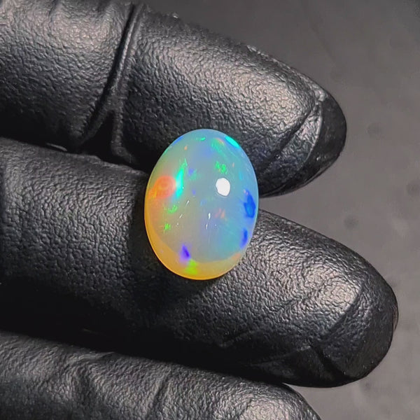 1  Pcs Of Natural Ethiopian Opal  | Oval Shape | Size: 17x12mm