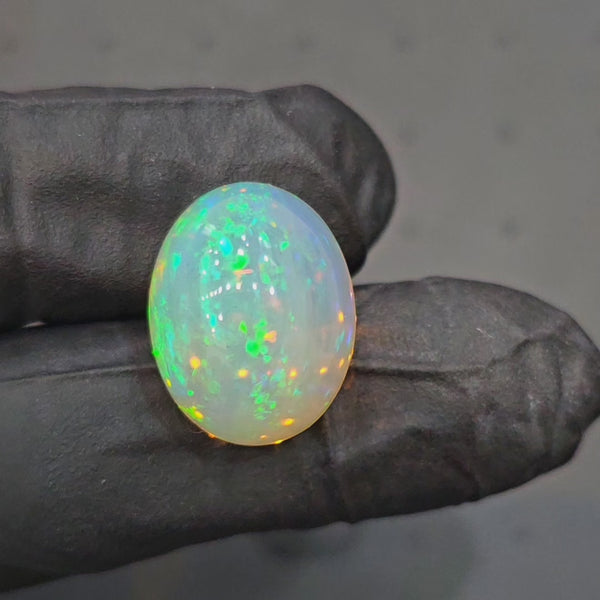 1 Pcs Of Natural Ethiopian Greenish Opal | Oval Shape | WT: 15.3 Cts| Size: 18x14mm