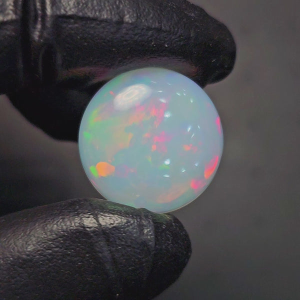 1 Pcs Of Natural Ethiopian White Opal Round Shape  |WT: 9.6 Cts| Size: 18mm