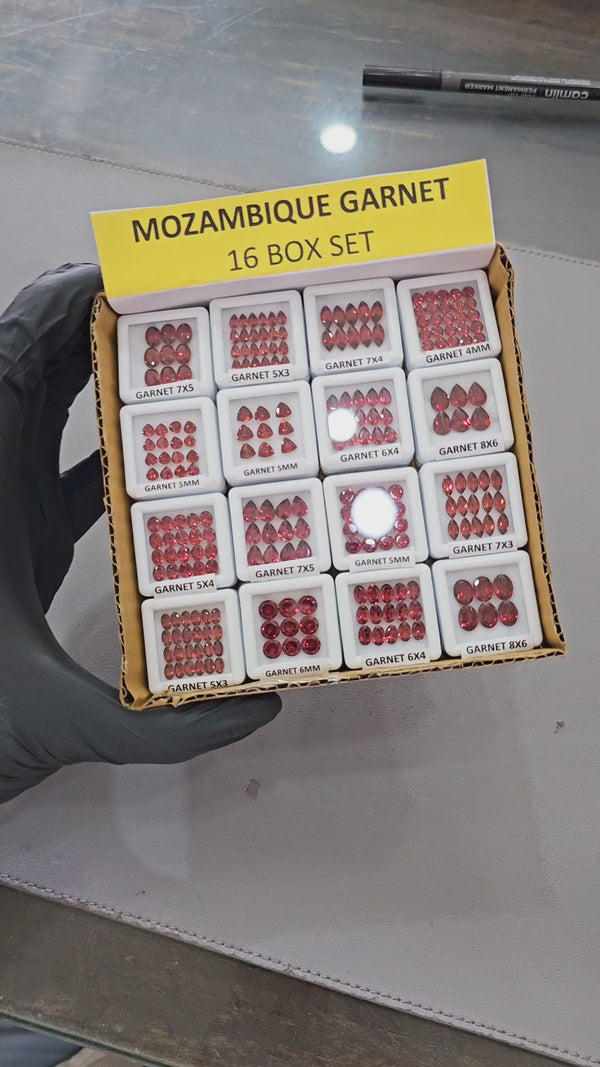 16 Box Prime set of Natural Mozambique Garnet  | Top Quality | with boxes