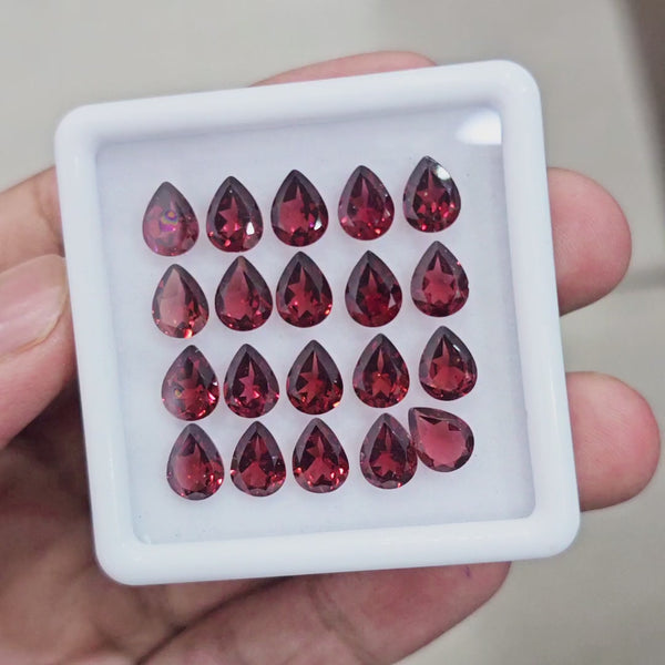 20pcs Natural Mozambique Cherry Garnet Faceted | Pear | Size: 8x6mm